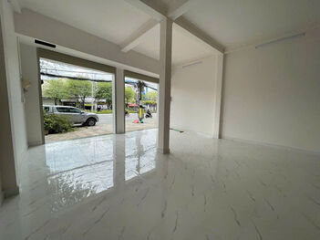 Nhà trệt lầu diện tích rộng mặt tiền đường 30 tháng 4, Tân An, Cần Thơ - 21 tỷ