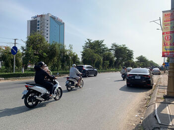 Bán đất có showroom mặt tiền đại lộ Võ Nguyên Giáp, Hưng Phú, Cần Thơ , giá 80 tỷ