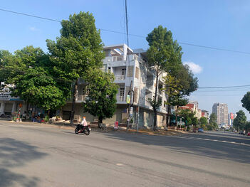 Cặp nhà 3 lầu góc 2 mặt tiền Trần Văn Trà và A4 KDC Hưng Phú, Cái Răng, Cần Thơ