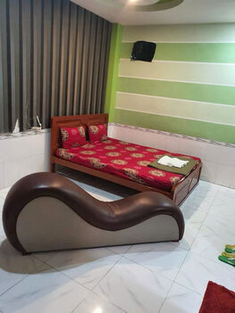 Bán khách sạn 3 lầu mặt tiền đường Ngô Sỹ Liên, khu Mê trô, phường Tân An mới, Cần Thơ