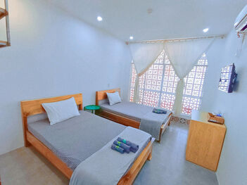 Bán khách sạn hẻm đường Ngô Hữu Hạnh ngay trung tâm thành phố Cần Thơ