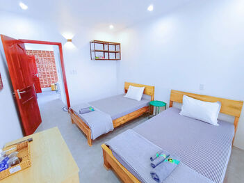 Bán khách sạn hẻm đường Ngô Hữu Hạnh ngay trung tâm thành phố Cần Thơ