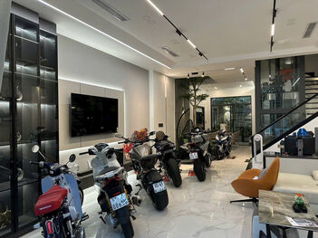 Bán gấp nhà 3 lầu mặt tiền đường Nguyễn Văn Lưu (1B), KDC Nam Long, Cần Thơ