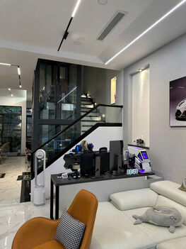 Bán gấp nhà 3 lầu mặt tiền đường Nguyễn Văn Lưu (1B), KDC Nam Long, Cần Thơ