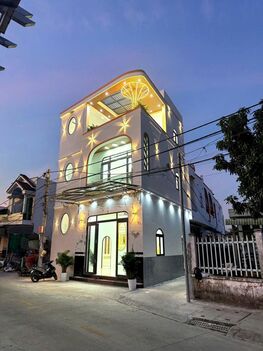 Nhà 2Lầu đúc, Góc 2MẶT TIỀN - BỜ KÈ RẠCH CÁI SƠN (Gần sát chợ An Bình, view cực kì đẹp)