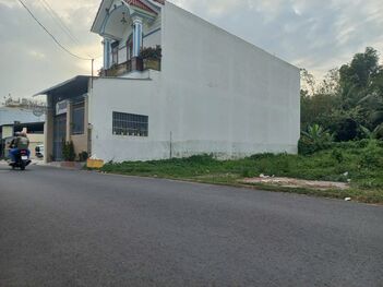 Bán Đất nền mặt tiền đường Lê Văn Sô