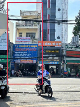 Bán gấp - Nhà 3 lầu và sân thượng mặt tiền đường 3 tháng 2 đối diện đại học Cần Thơ