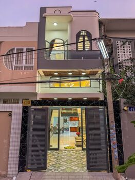 bán nhà phố 1 trệt 1 lầu DT4x14m hẻm oto 67 phan đăng lưu cái khế, ninh kiều