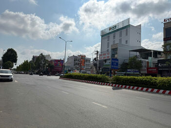 Toà Nhà 5 tầng mặt tiền Nguyễn Văn Cừ, phường Cái Khế mới, Cần Thơ