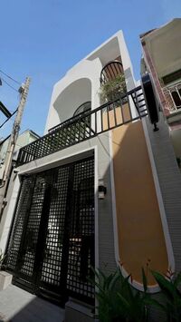 nhà 1trẹt 1 lầu 2Pn Hẻm lê lai thông N Việt Hồng DT4,1x11,5m