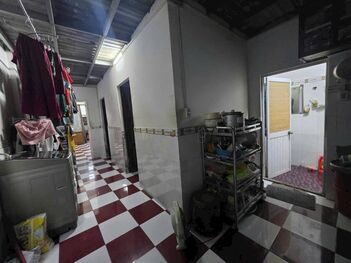 thu nhập 300tr/năm - nền đep có sẵn dãy trọ và kiot hẻm 331 nguyễn văn cừ, cái khế , DT6x40m nở hậu 10m