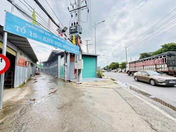 BÁN NHÀ 1TRỆT 1LỮNG, mới đẹp, mua vào ở ngay (TRỤC CHÍNH Hẻm TỔ 15)