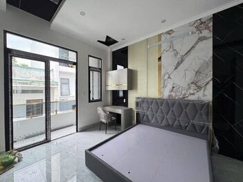 Bán nhà 1 trệt 1 lầu hẻm liên tổ 1-2 Nguyễn Văn Cừ nối dài, diện tích 5x11,8m, 3 phòng ngủ có phòng ngủ tầng trệt, full nội thất