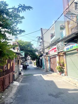 bán nhà mặt tiền đường lê lại, trệt 3 lầu, cách công viên lưu hữu phước 100m