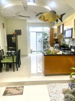 bán nhà mặt tiền đường lê lại, trệt 3 lầu, cách công viên lưu hữu phước 100m