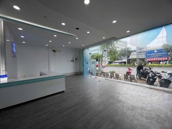 cho thuê nhà mặt tiền đường nguyễn văn cừ cần thơ, trệt trống suốt, ngang 8.5m, đối diện trường đại học