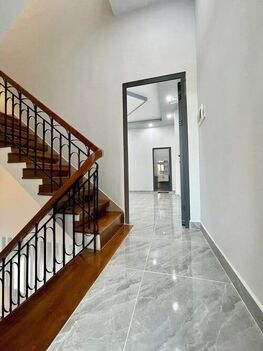 Bán nhà mặt tiền Trần Phú, Cái Khế 4,22×18,5 -78m2 – 1 trệt 2 lầu đúc, vị trí kinh doanh cực đẹp