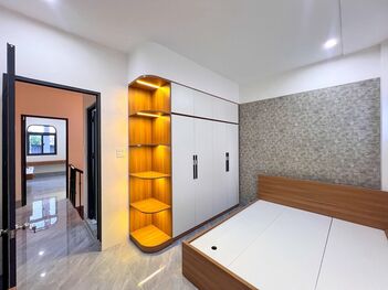 BÁN ​NHÀ Lầu MỚI - VỊ TRÍ TUYỆT ĐẸP - mở Phòng mạch, VPCTy, KDoanh,….