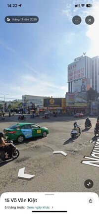 bán nhà mặt tiền đường nguyễn văn cừ thành phố cần thơ, ngang 6.7m cạnh góc, siêu đẹp, đang có hđ thuê giá 70 Tr/t