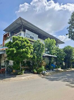 bán nhà góc 2 mặt tiền đường số 18 cồn khương cần thơ, trệt 2 lầu, vị trí đối diện công viên giá tốt