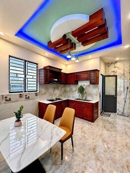 Bán nhà 1T1L đúc MỚI, MẶT TIỀN Đoàn Thị Điểm - LẦU ĐÚC - HOÀN CÔNG