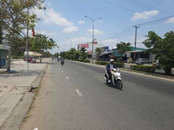 bán nhà mặt tiền đường nguyễn văn cừ, gần chợ mỹ khánh, đại học nam cần thơ, ngang 5m giá tốt