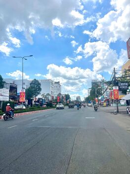 bán nhà mặt tiền đường mậu thân,kế bên siêu thị lotte, vị trí đẹp, 2 lầu giâ tốt