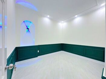 BÁN NHÀ LẦU - GÓC 2MT Hẻm - MỚI TUYỆT ĐẸP (Hẻm 233 NVCừ (gần Cao Đẳng Y Tế CT)