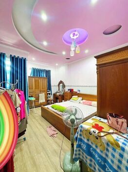 Nhà 1T1L - MẶT TIỀN - gần căn NHÀ DÁT VÀNG (Gần Đại Học Y Dược, chợ An Khánh)