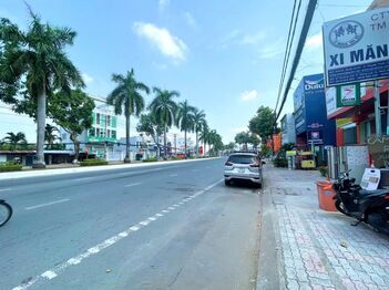 bán nhà mặt tiền đường 3 tháng 2, trung tâm cần thơ, ngang 8m, trệt 1 lầu, dtsd 408m, thích hợp đầu tư kinh doanh
