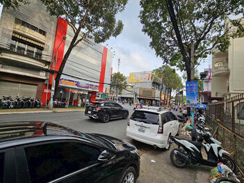 Nhà trệt diện tích rộng mặt tiền Nguyễn Trãi ngay trung tâm Cần Thơ