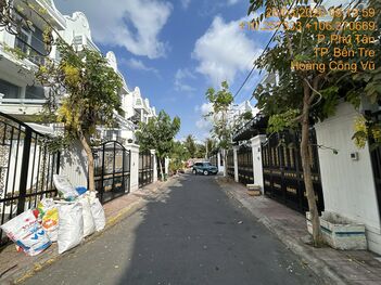 Biệt thự 4 tầng khu Phố Xanh Phú Tân Bến Tre