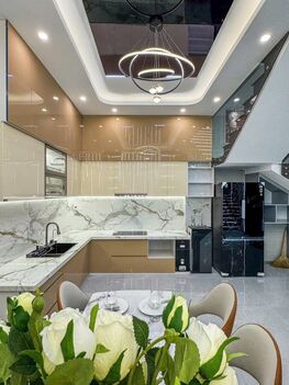 BÁN SIÊU PHẦM - Mặt Tiền - NHÀ 2 LẦU - HIỆN ĐẠI. TẶNG FULL NỘI THẤT CAO CẤP
