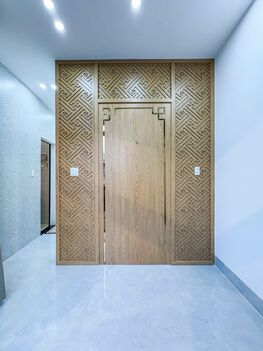 Bán nhà GÓC 2MT - 2LẦU + SÂN THƯỢNG. Vị trí Sáng & Đẹp, KDoanh, VPCTy,…