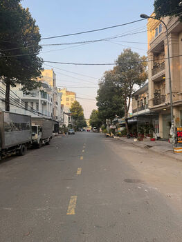 Nhà phố tuyệt đẹp mặt tiền Trần Quang Khải gần sân vận động Cần Thơ