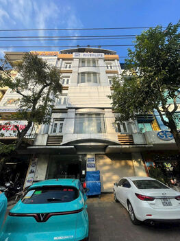 Giá tốt, Nhà 5 lầu diện tích rộng thích hợp làm công ty mặt tiền Võ Nguyên Giáp, Cái Răng, Cần Thơ