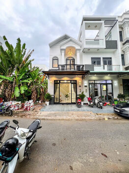 NHÀ 1 TRỆT 1 LẦU FULL NỘI THẤT ĐƯỜNG SỐ 7A KDC VĂN HÓA TÂY ĐÔ – HƯNG PHÚ – TP. CẦN THƠ 5x13m – 65m² – giá chỉ 4 tỷ 200 full nội thất